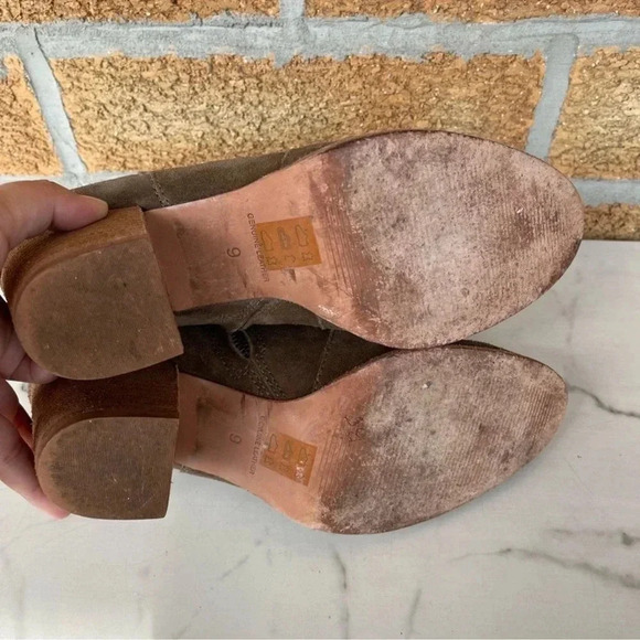 Madewell Brenner Ankle Boot in Suede size 9 - Picture 7 of 9